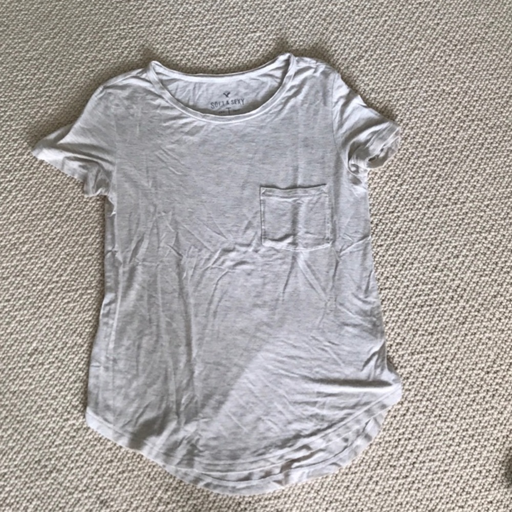 American Eagle Flowy Tee